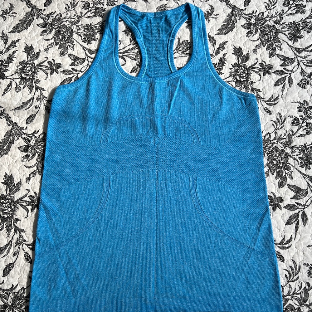 NWOT Lululemon Run: Swiftly Tech Racerback Sz 8